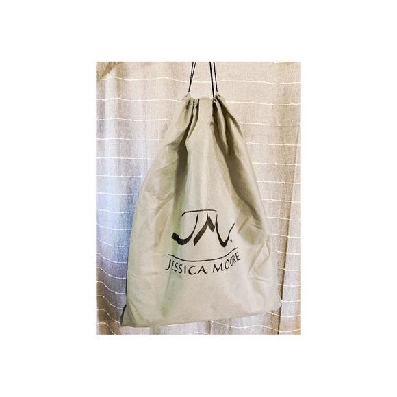 ⭐️Jessica Moore Grey Purse - Picture 7 of 7